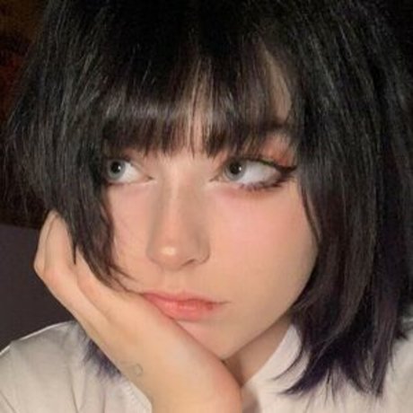 sqwrtick free pornstar picture