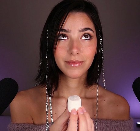 ASMR Glow naked pornstar gallery