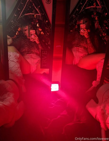 lovexee high quality pornstar picture