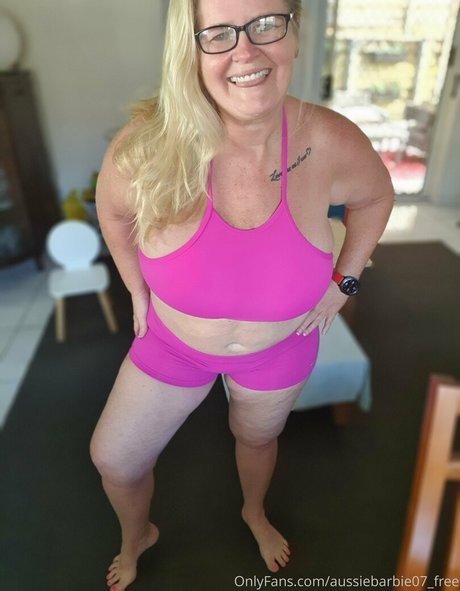 petite feet onlyfans hd photo