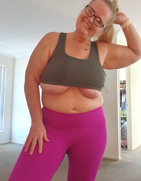 aussiebarbie07 free model erotic image