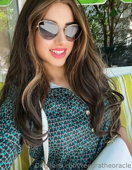 teegratheoracle pornstar hot photo