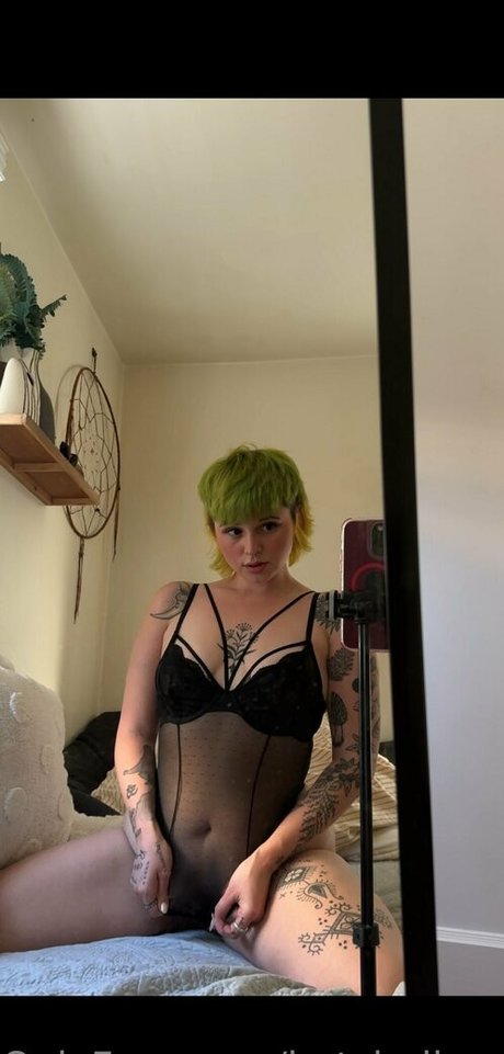 hotchellerae xxx pornstar picture