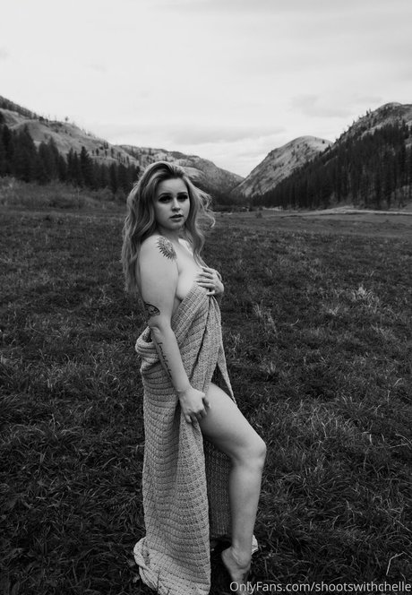 hotchellerae nice pornstar pictures