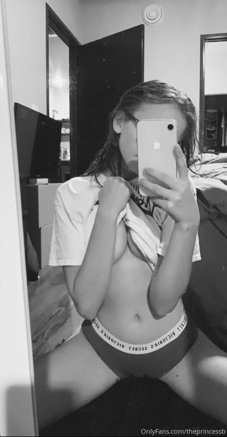 Theprincessb pretty pornstar pictures