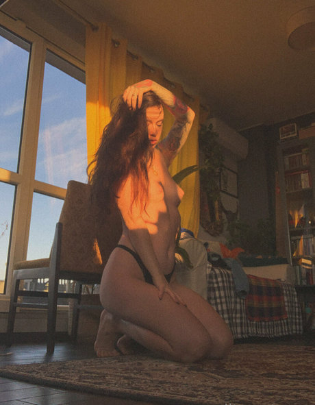 Misha Cross star nude gallery