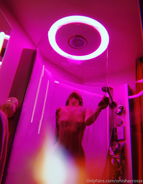 xmishacrossx pornstar photos