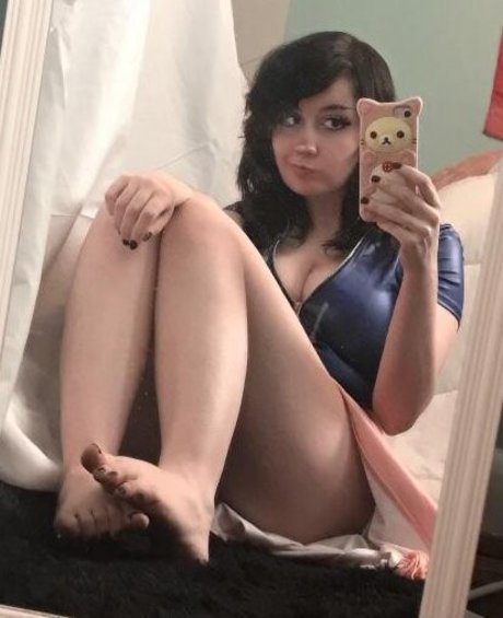 Gutsluvr model beautiful photo