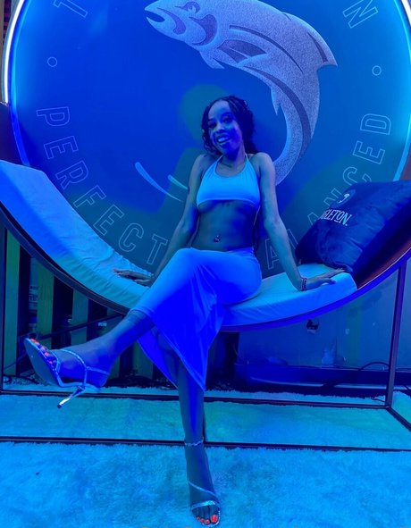 naomiebony star gallery