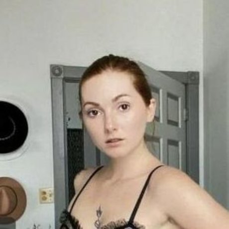 Natalie Lust nude star galleries