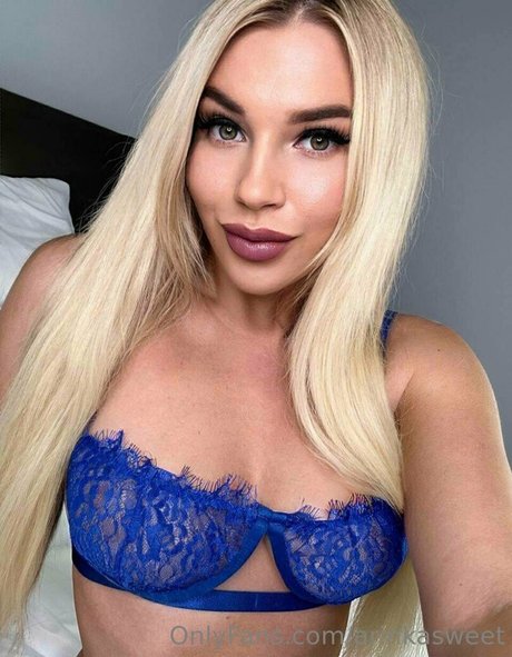 Arinkasweet pornstar sex pics