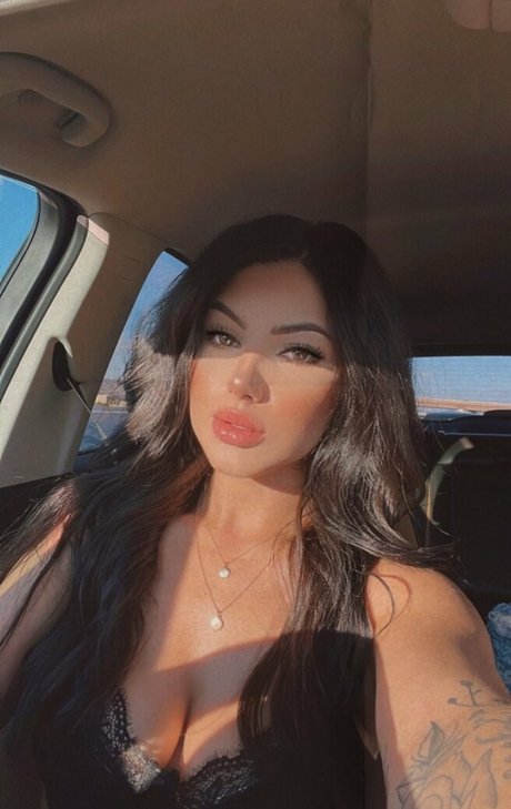 Daniela Rose pornstar hot photos