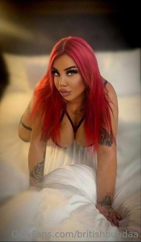 Britishbundaa model perfect photos