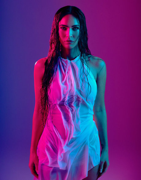 Megan Fox porn model gallery