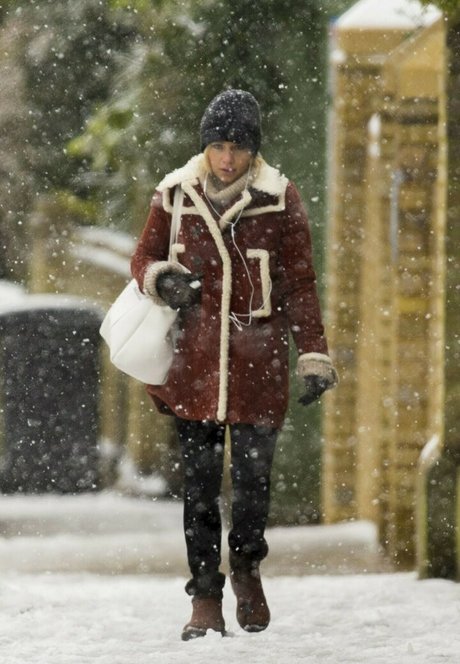 Emilia Clarke pornographic actress img