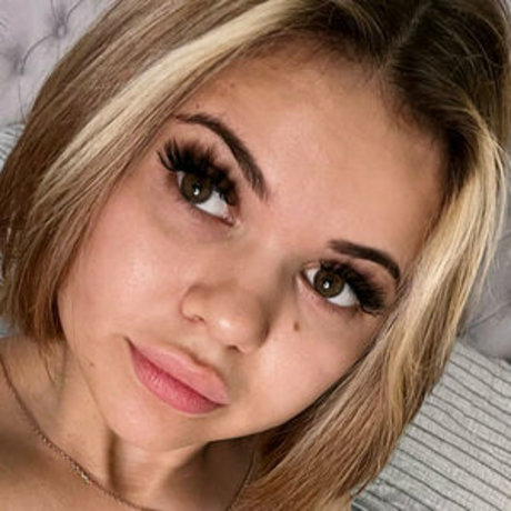 blowjob onlyfans beautiful nude image