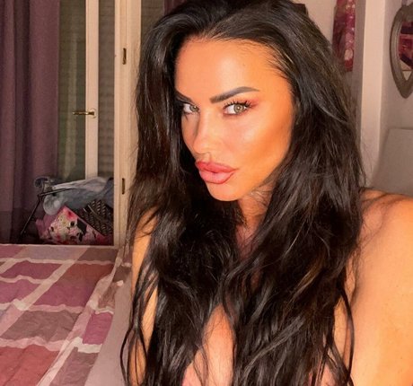 Antonella Mosetti star naked image