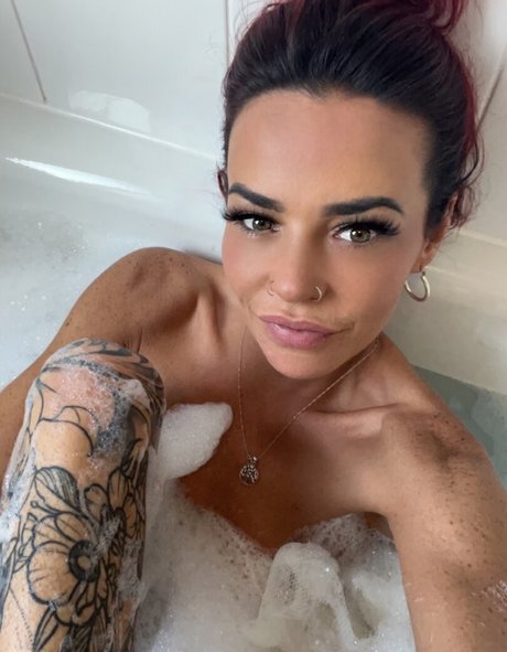 Plum1987 adult actress pics