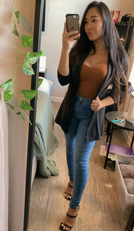 DeliciousDani star beautiful galleries