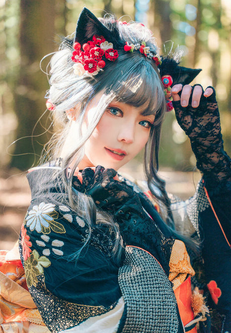 eeelyeee hot pornstar pic