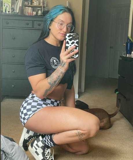 Kris Statlander hd actress archive