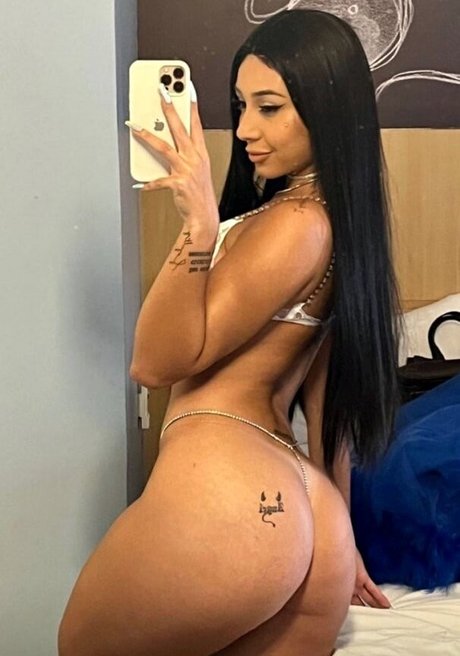 Leticia Castro hd star photos