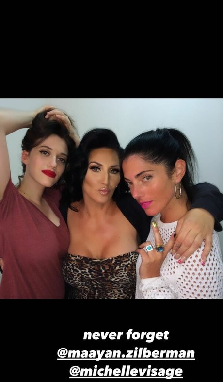 Kat Dennings star art picture