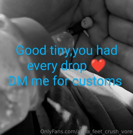 anna feet crush vore model pornographic pictures