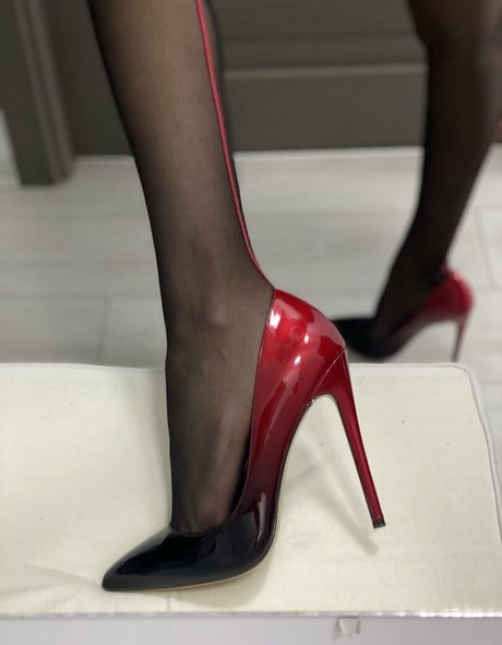 mistressofshadow top actress photo