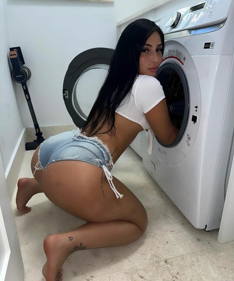 badlilshego porn model images