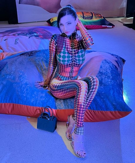 Aya Shalkar sexy star gallery