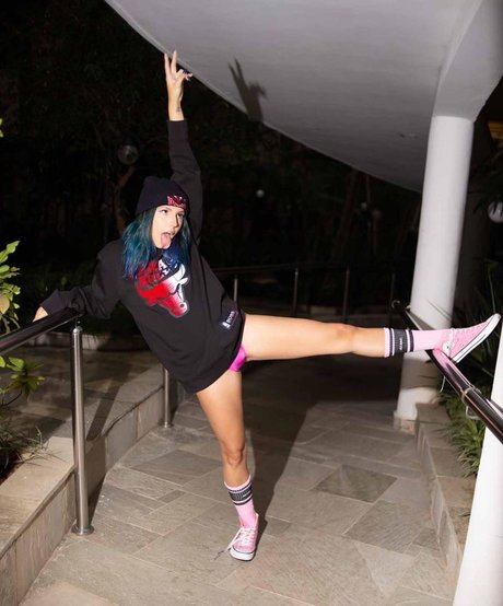 CamilotaXP star hd pic