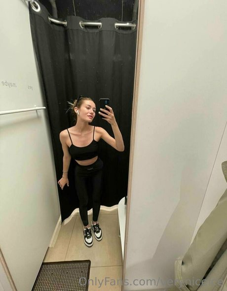 veryniceice perfect actress pictures