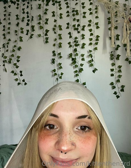 kittenthen3rd model naked archive