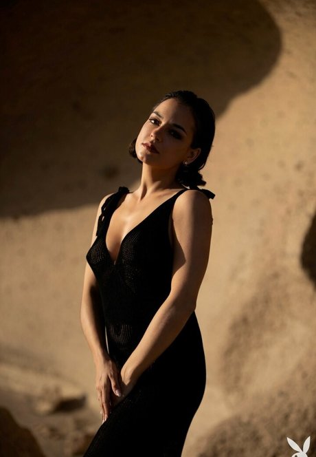 Joy Lamore model exclusive photo