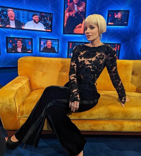 Lily Allen free actress images