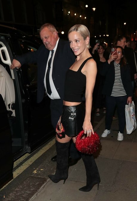 Lily Allen pornstar high quality photos