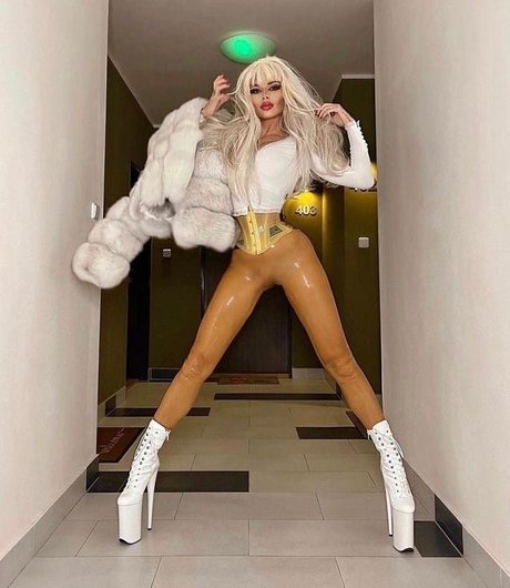 Goddess Slavena star exclusive pics