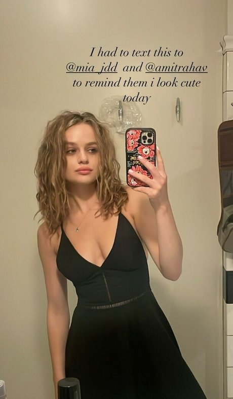 Joey King star adult picture