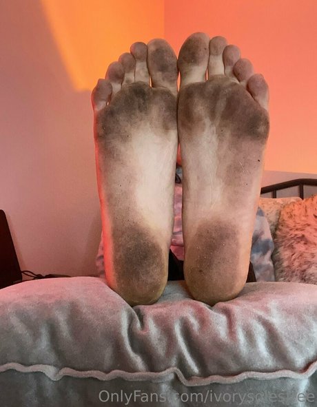 ivorysolesfree sex model image