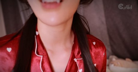 Eunzel ASMR model hd archive