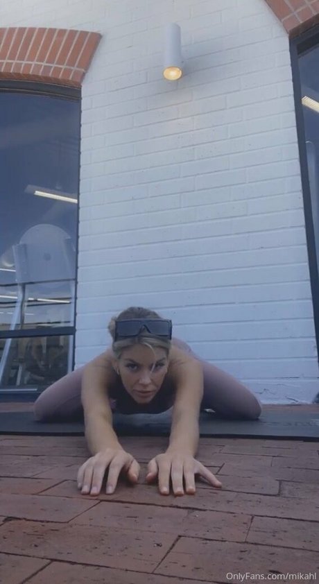 bunny asian onlyfans adult pic
