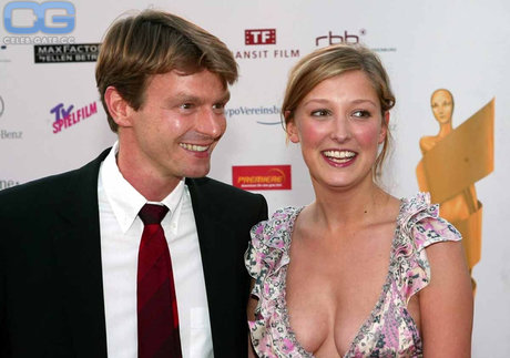 Alexandra Maria Lara perfect pornstar img