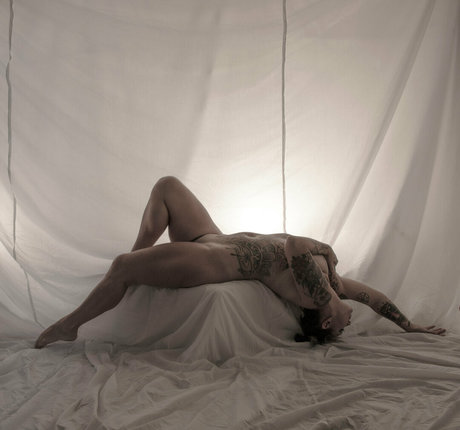 Danielle Colby porn model pictures