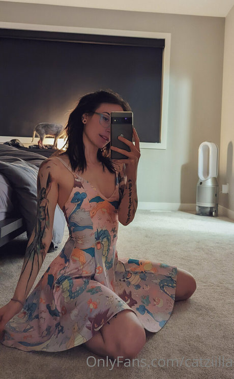 Catzilla pornographic star galleries