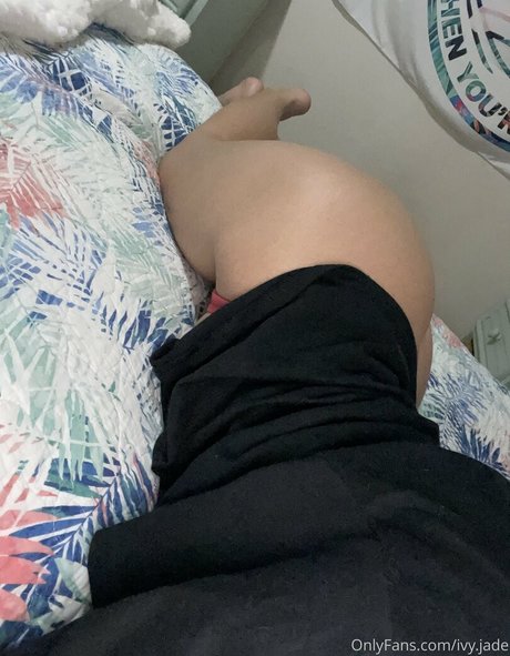 Ivy Jade model gallery