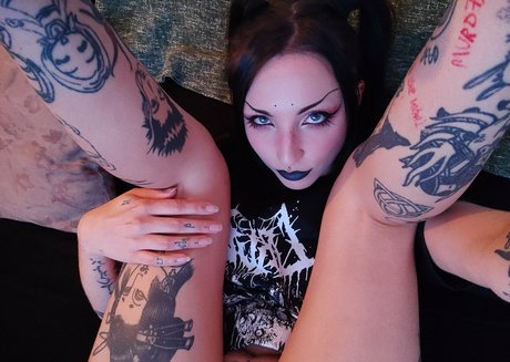 sikoisdeadvip model art gallery