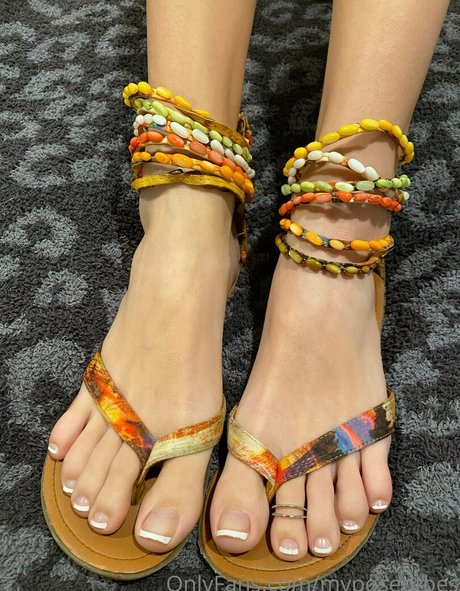 myposedtoes sexy pornstar galleries