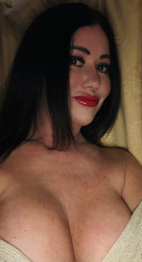 mslisaappleton profile image