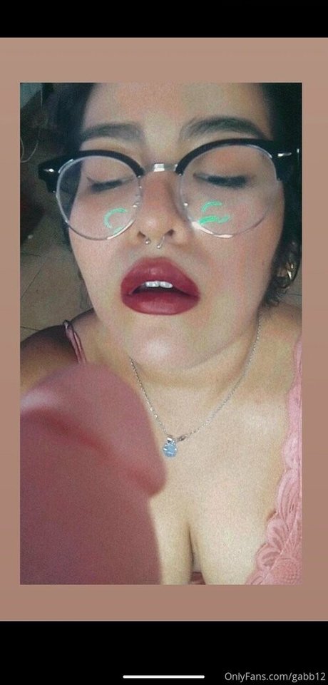 mistressdakotaf naked model photo